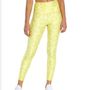 Wild Fox work out 25” lemon cropped length leggings